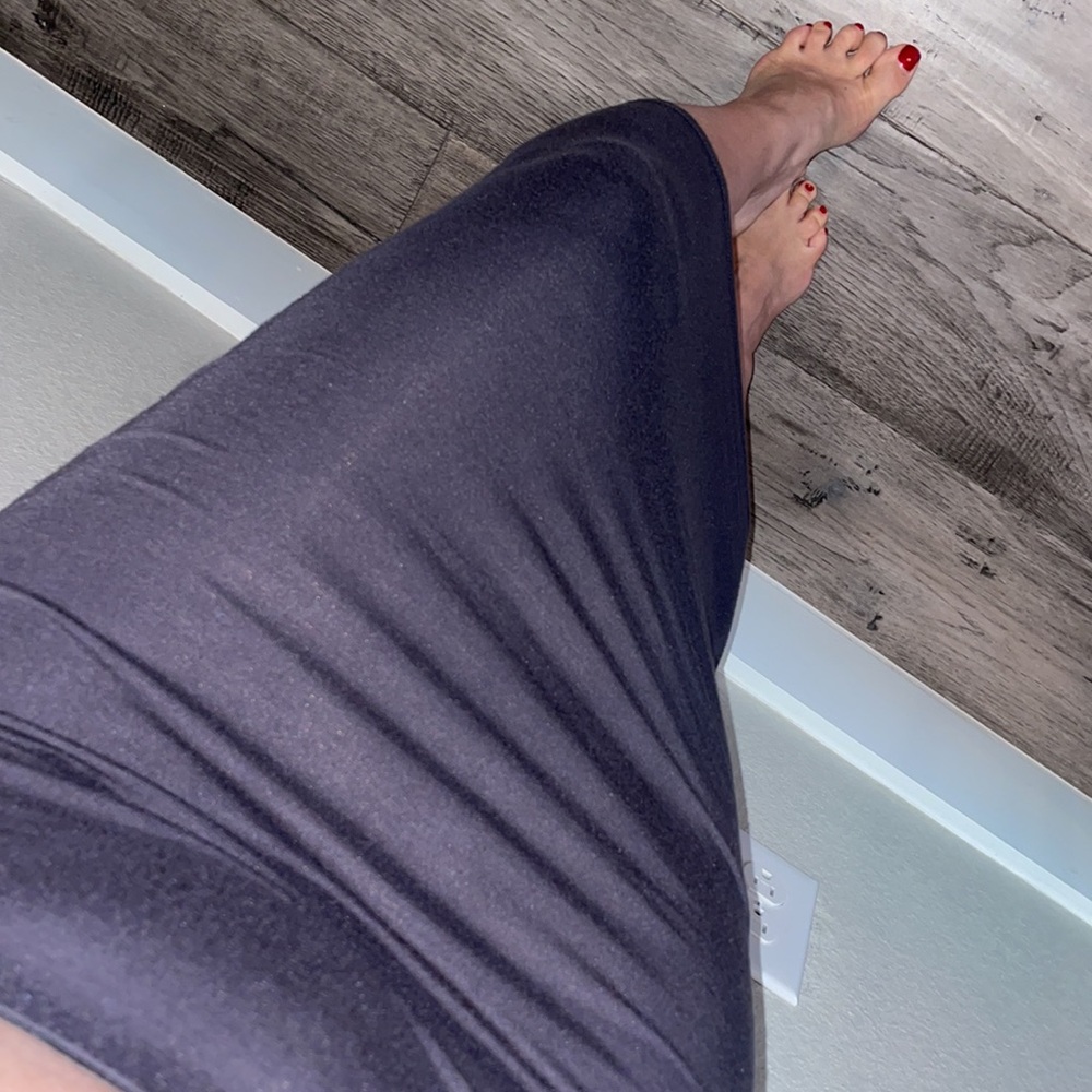 Gray Stretchy Pencil Skirt